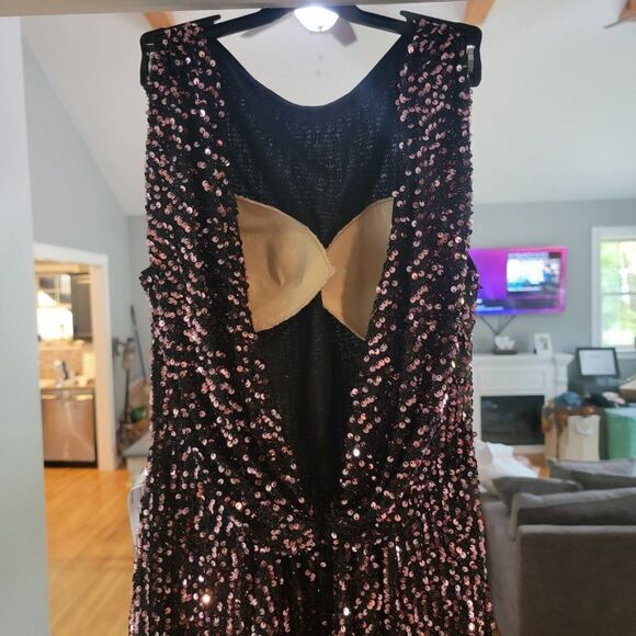 Ieena For Mac Duggal Women Black Sleeveless Ruffle Sequin Sheath Dress Size 6 - Picture 8 of 15